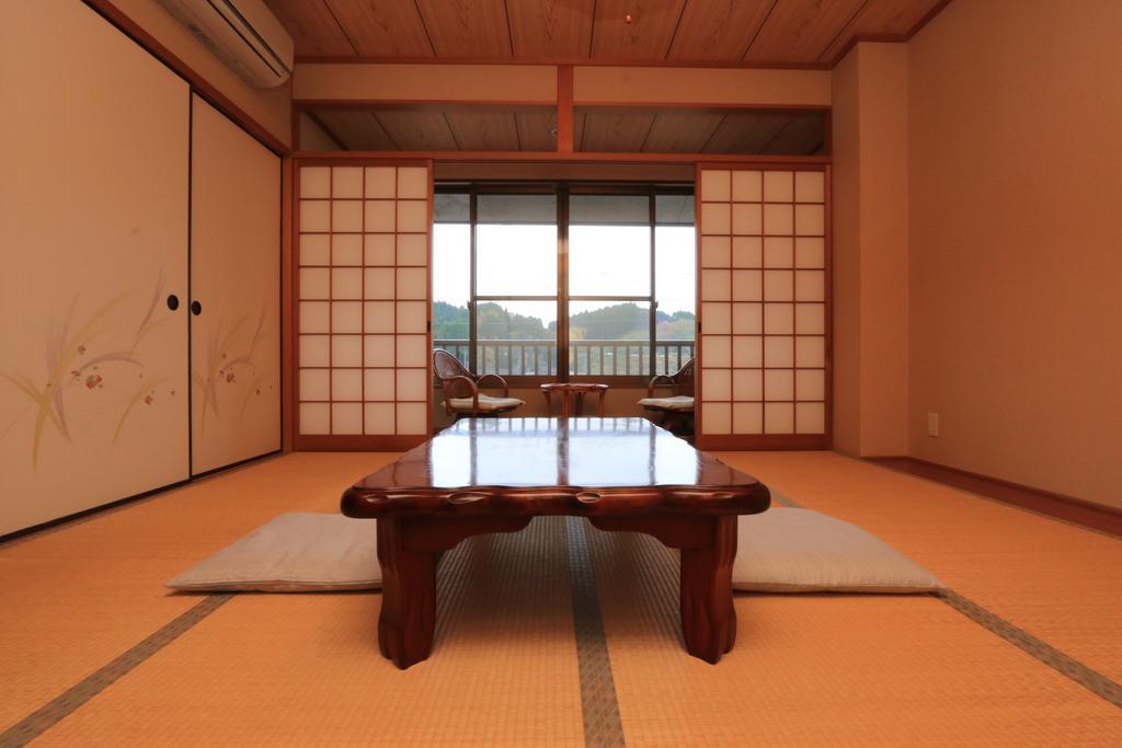 Yamanoyu Kazuyo Hotel Taketa Zewnętrze zdjęcie