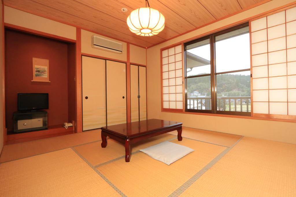 Yamanoyu Kazuyo Hotel Taketa Zewnętrze zdjęcie